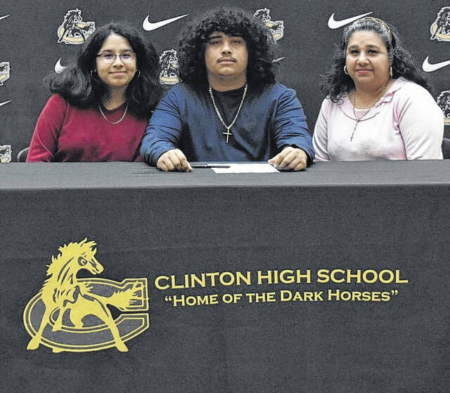 Clinton trio inks with Methodist | Sampson Independent