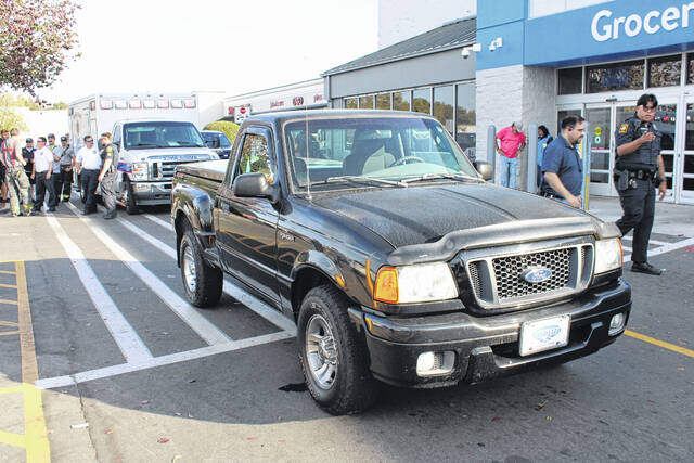 131048470_web1_IMG_2867
This was the black Ford pickup that backed up into the pedestrian crosswalk in front of Walmart striking 72-year old Katherine Brown, who transported to Cape Fear Valley Hospital.
Michael B. Hardison | Sampson Independent