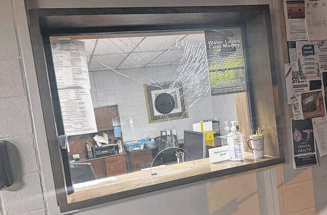 131191456_web1_IMG_8947
A glass divider at the Garland town hall was broken during an argument that reportedly broke out between town clerk Alyssa Hale and a disgruntled resident, Quentin Highsmith, who was cited in the incident.