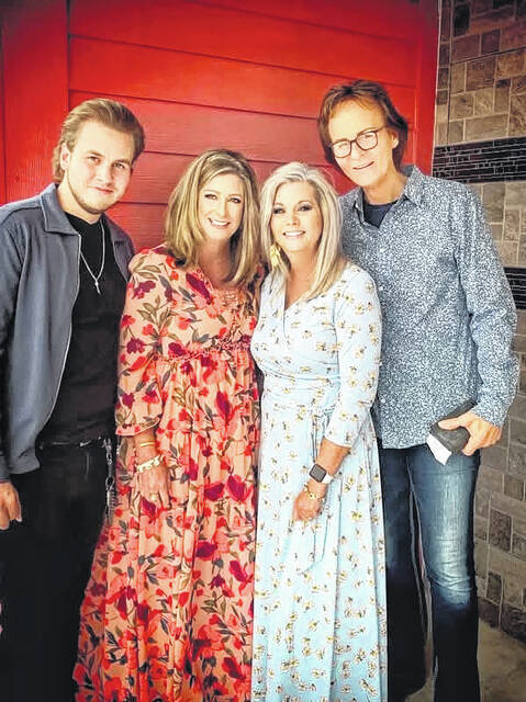 The Biney English Family will provide an afternoon of gospel music at Warsaw Baptist Church Sunday, Oct. 5, beginning at 4 p.m. in the sanctuary. All are urged to attend. Refreshments will be served after the concert.
                                 Courtesy photo