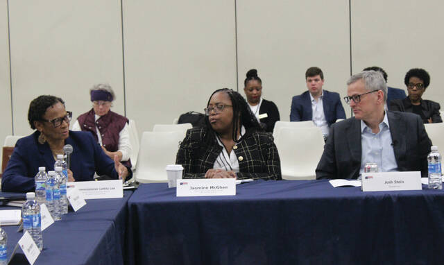 County Commissioner Lethia Lee, left, shares concerns with Gov. Josh Stein, right, and his staffer, Jasmine McGhee.
Abby Cavenaugh | Sampson Independent