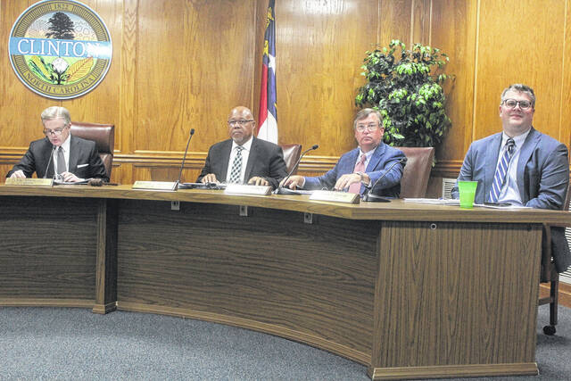 At the meeting, Clinton Mayor Lew Starling expressed concerns regarding the way the complex was being run following a shooting that occurred at the complex last week.
                                 Noah Britt | Sampson Independent