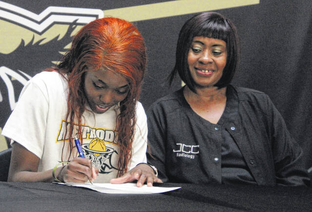Clinton point guard Ciara Stuart signs to attend and play for Methodist University.