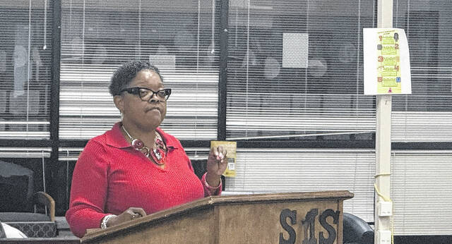 Keisha Speller-Person, Clinton Alumnae Delta Sigma Theta Sorority Chapter Chair of Physical and Mental Health, speaks to the group Saturday morning.
                                 Trevon McGlone| Sampson Independent