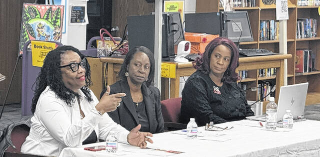 Sharon Miller, Dr. Veronica Stevens and Phyllis Goodman were keynote panelists for the mental health forum, answering questions about ways to detect and assist those who were struggling with mental health issues.
                                 Trevon McGlone| Sampson Independent