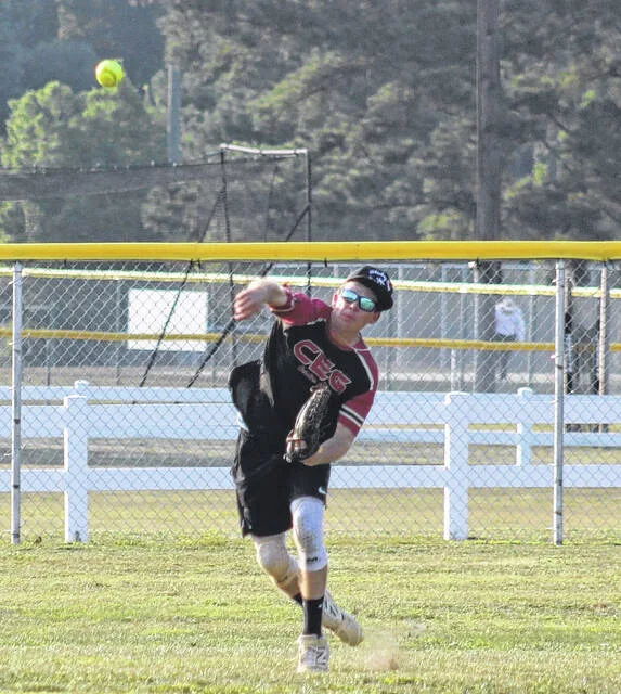 Bat and Boujees Dustin Sessoms makes a play from the outfield in the second inning of the game against NGNL.
Trevon McGlone | Sampson Independent