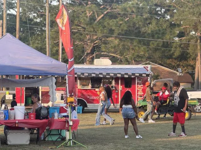 Vendors at Clintons Fourth of July celebration at Royal Lane Park.
Dylan Atwood | Sampson Independent